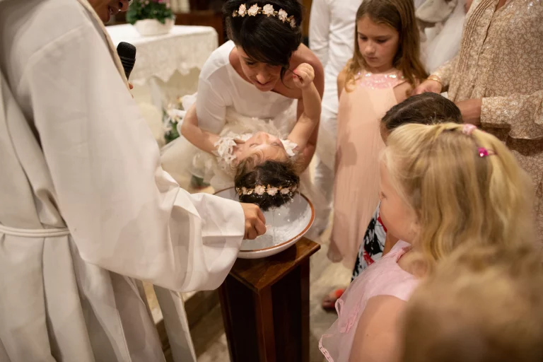 Photo de baptême faites par un photographe professionnel
