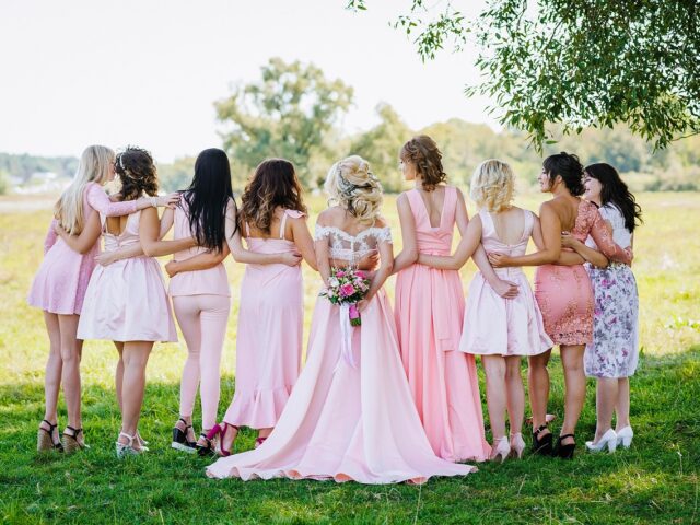 La robe blanche le jour J : Obligation ou choix personnel pour votre mariage ?