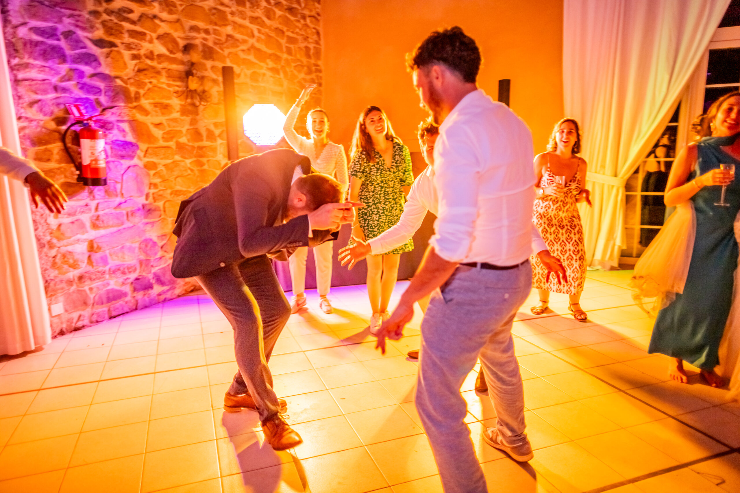 {Témoignage} Notre mariage sans musique : Une célébration authentique et silencieuse